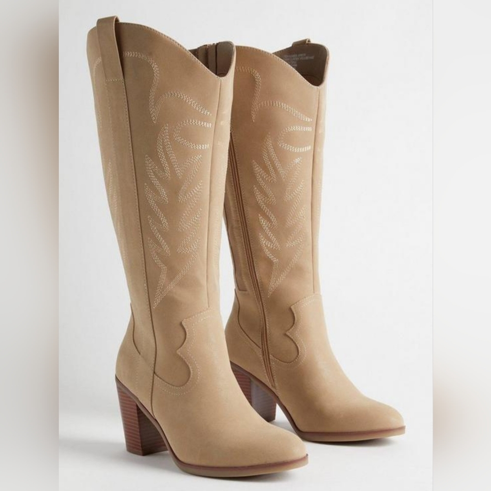 Torrid Tall Shaft Heeled Western Boot (WW) - Size 10